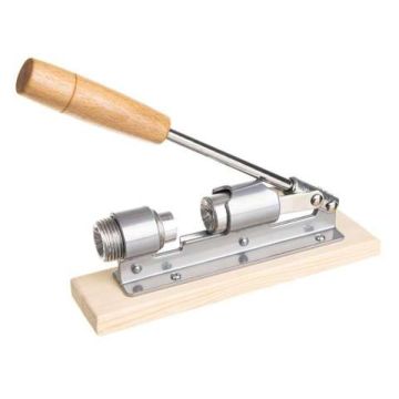 Spargator de Nuci, Aluminiu si Lemn, 20x16 cm